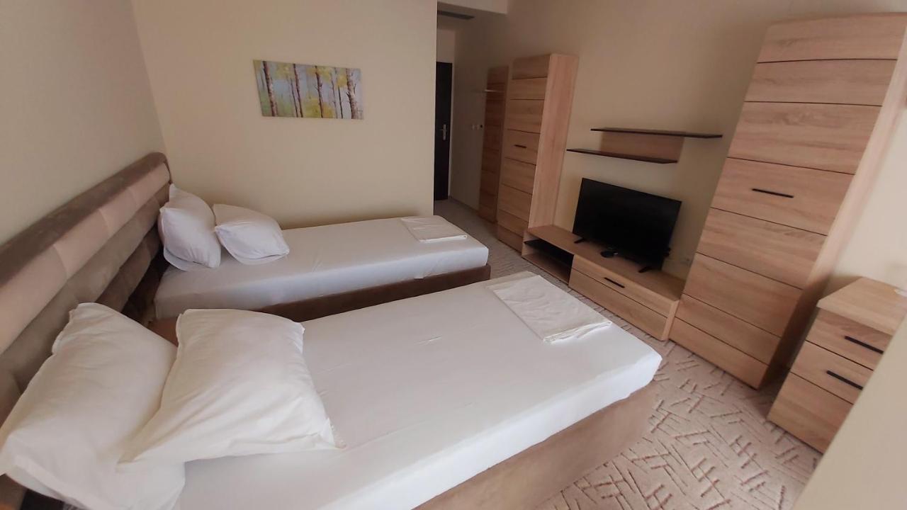 Hotel Dream สตาราซาโกรา ภายนอก รูปภาพ