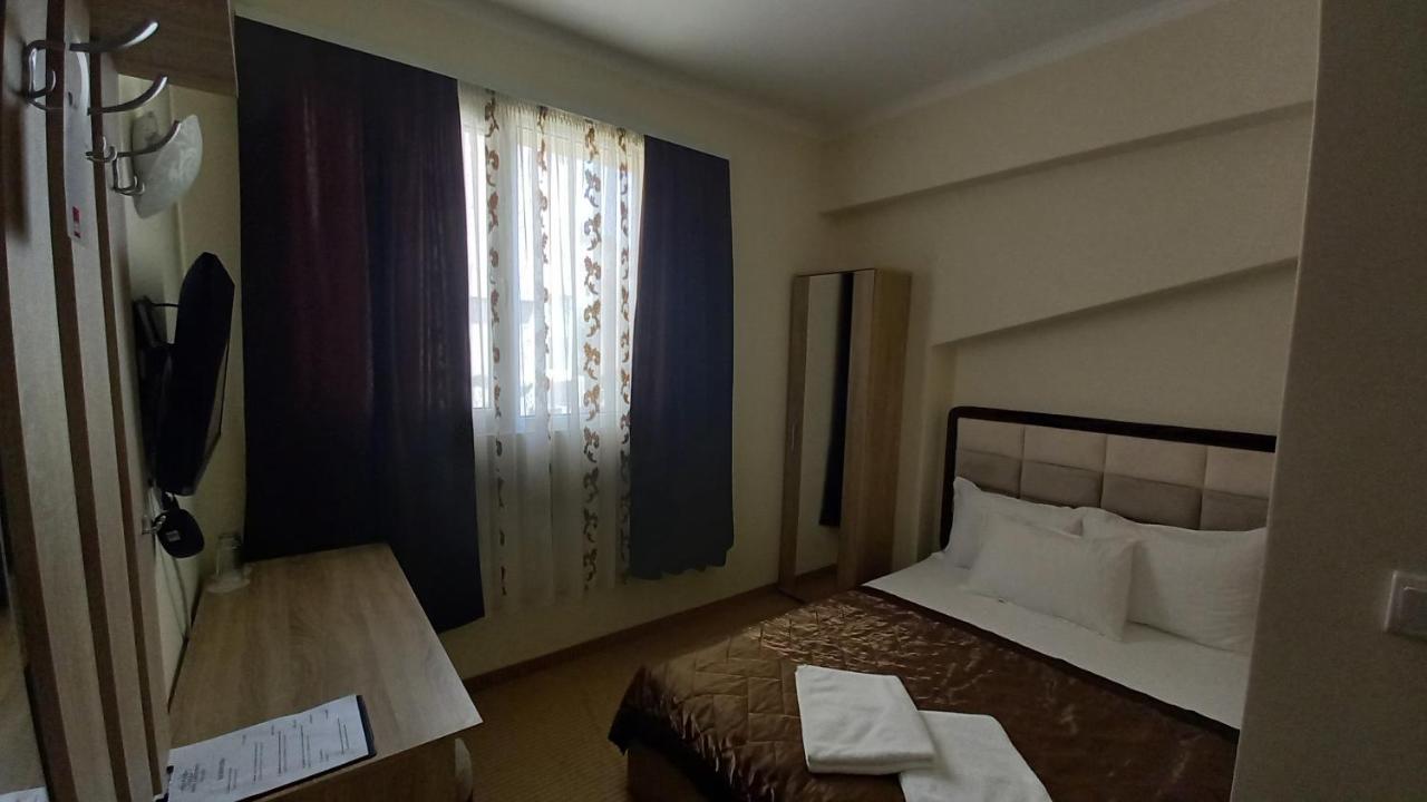 Hotel Dream สตาราซาโกรา ภายนอก รูปภาพ